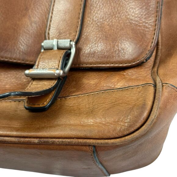 Frye Oliver Leather Messenger Bag Work School Travel Computer Laptop - Picture 3 of 16